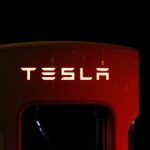 Tesla Dachziegel